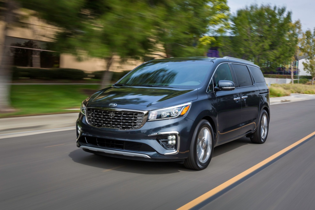 2020-kia-sedona-mmp-1-1569426197.jpg