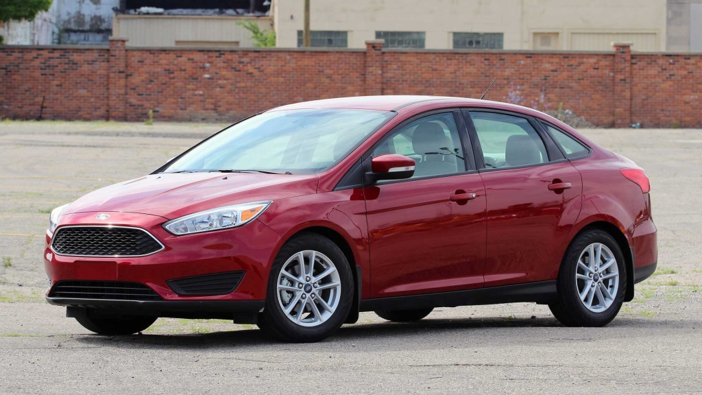 2016-ford-focus.jpg