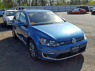 VOLKSWAGEN E-GOLF SE, 2016