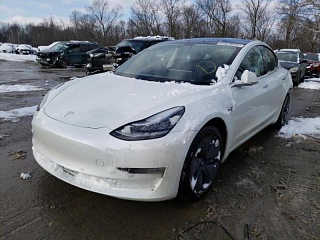 TESLA MODEL 3 2020