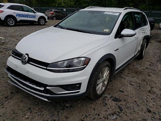 VOLKSWAGEN GOLF ALLTRACK S 2019