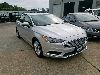 FORD FUSION SE 2018
