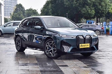BMW iX xDrive50