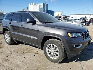 JEEP GRAND CHEROKEE LAREDO 2021