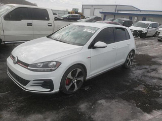 VOLKSWAGEN GTI S 2018