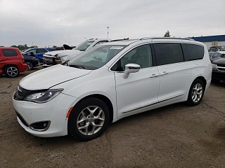 CHRYSLER PACIFICA LIMITED 2020