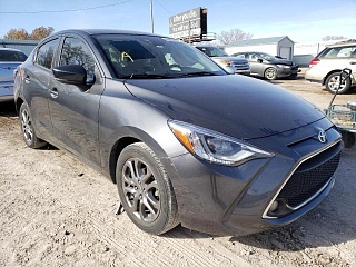 TOYOTA YARIS L 2019