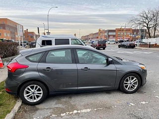 FORD FOCUS SE 2018