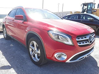 MERCEDES-BENZ GLA 250 4MATIC 2019