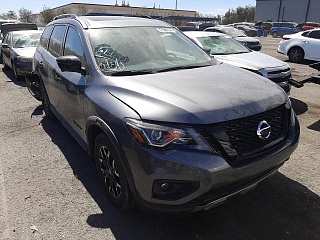 NISSAN PATHFINDER SL 2020