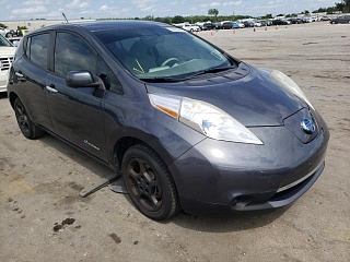 NISSAN LEAF S 2013