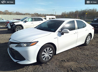 TOYOTA CAMRY HYBRID LE 2020