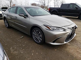 LEXUS ES 300H 2021