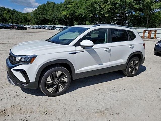 VOLKSWAGEN TAOS SE 2023