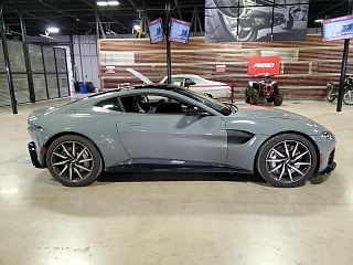 ASTON MARTIN VANTAGE 2020