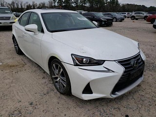LEXUS IS 300 2019