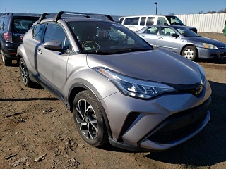 TOYOTA C-HR XLE 2020