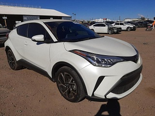 TOYOTA C-HR XLE 2020