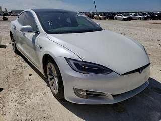 TESLA MODEL S 2017