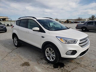 FORD ESCAPE SEL 2019