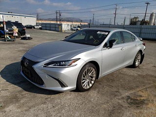 LEXUS ES 300H 2019