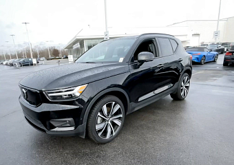 Volvo XC40 Recharge Pure Electric Twin Plus 2022