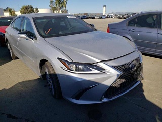 LEXUS ES 300H 2019