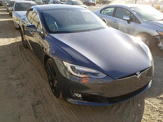 TESLA MODEL S 2016