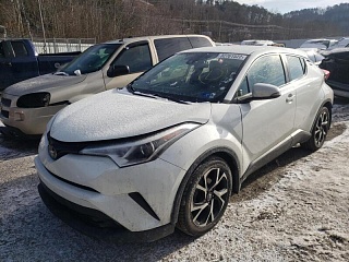 TOYOTA C-HR XLE 2018