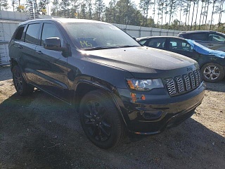 JEEP GRAND CHEROKEE LAREDO 2021