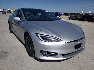 TESLA MODEL S 2016