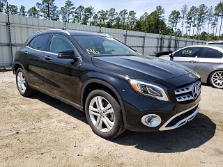 MERCEDES-BENZ GLA 250 2020
