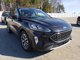 FORD ESCAPE TITANIUM 2020