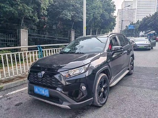 TOYOTA RAV4 HYBRID 2021