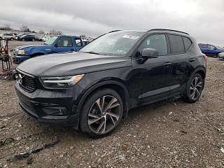 VOLVO XC40 T5 R-DESIGN 2020