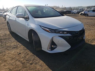 TOYOTA PRIUS PRIME 2018