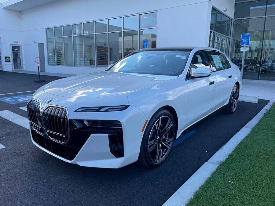 BMW i7 xDrive60 2023 BMW i7 xDrive60 2023