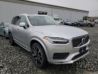 VOLVO XC90 T6 MOMENTUM 2021