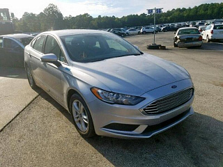 FORD FUSION SE 2018