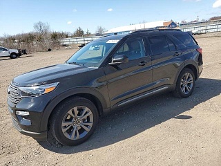 FORD EXPLORER XLT 2022