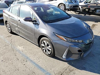 TOYOTA PRIUS PRIME 2019