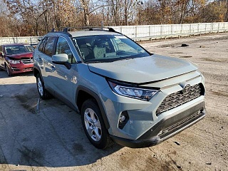 TOYOTA RAV4 XLE 2020