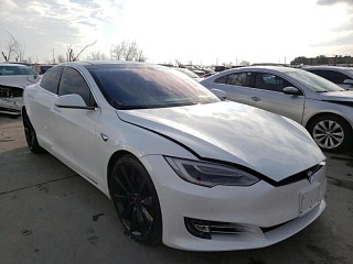 TESLA MODEL S 2016