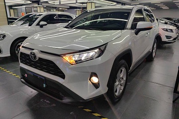 TOYOTA RAV4 2020
