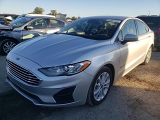FORD FUSION SE 2019