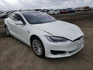 TESLA MODEL S 2017