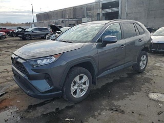 TOYOTA RAV4 XLE 2021