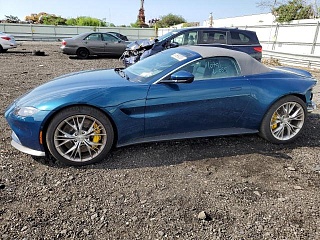 ASTON MARTIN VANTAGE 2021