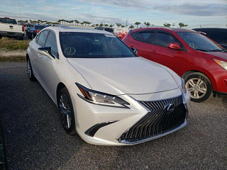 LEXUS ES 300H ULTRA LUXURY 2021