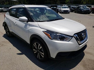 NISSAN KICKS SV 2020